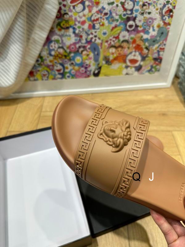 Versace sz39-45 XJ0601 07